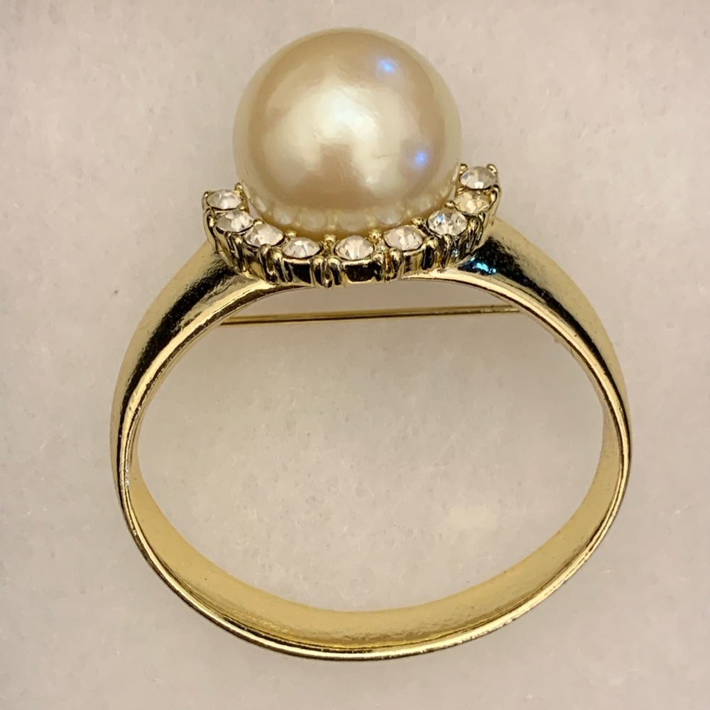 Vintage AJC Pearl Ring Brooch/Pin.